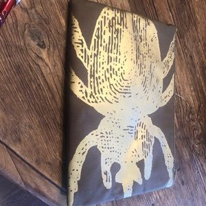 India hicks clutch purse. GREAT size